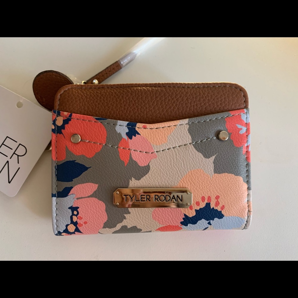 Tyler Rodan Wallet - Picture 2 of 7